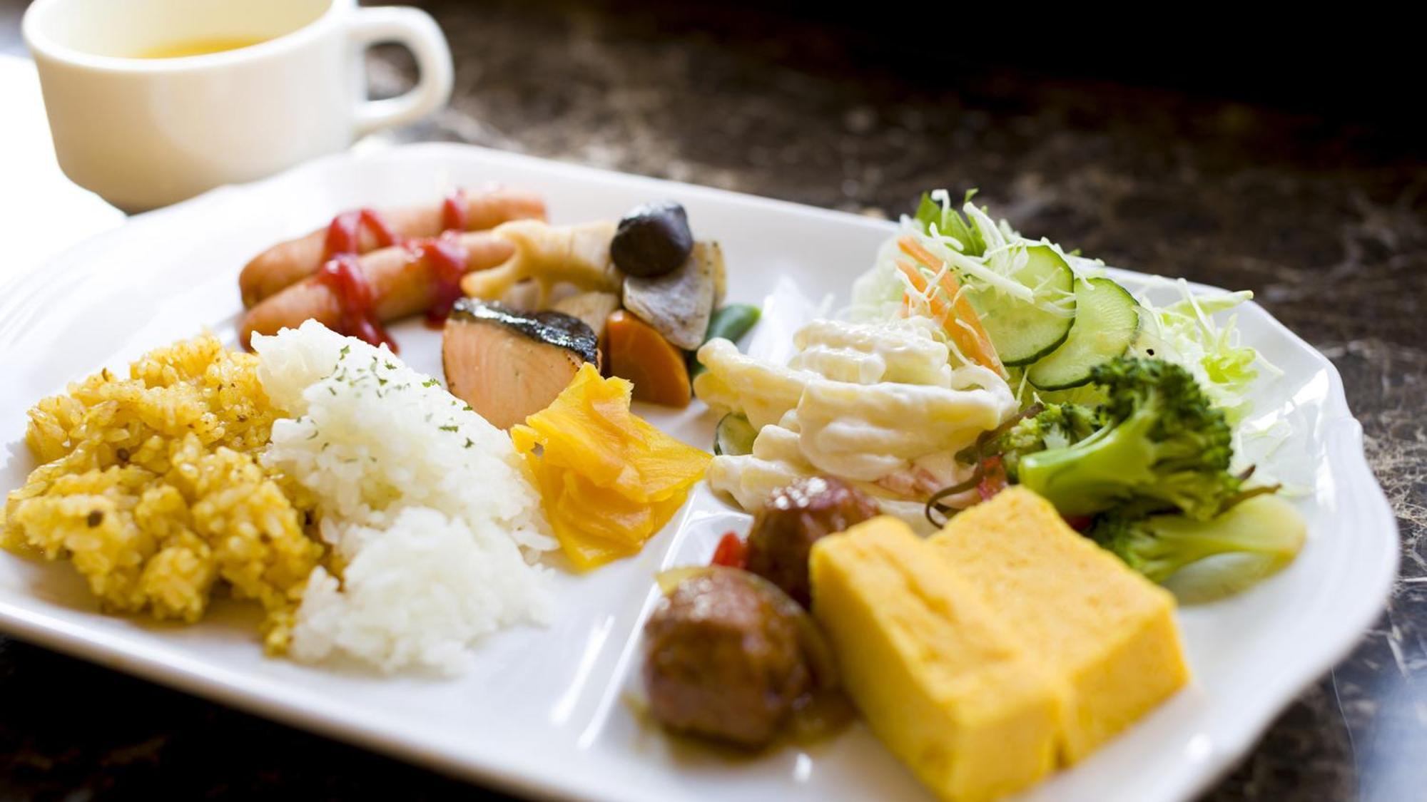Toyoko Inn Atami Ekimae Eksteriør billede
